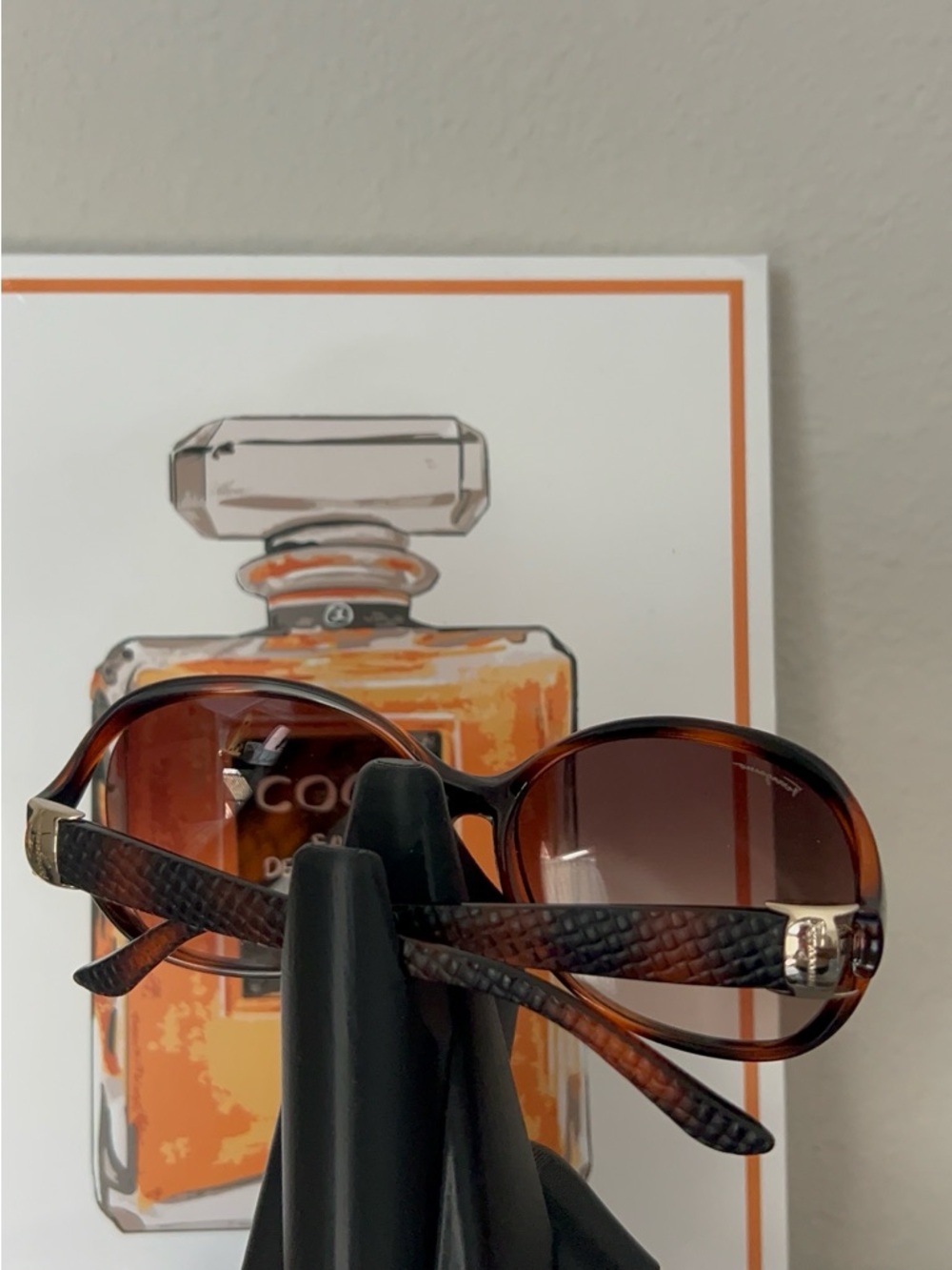 Salvatore Ferragamo Tortoiseshell Brown Gradient Lens Sunglasses - Picture 5 of 8